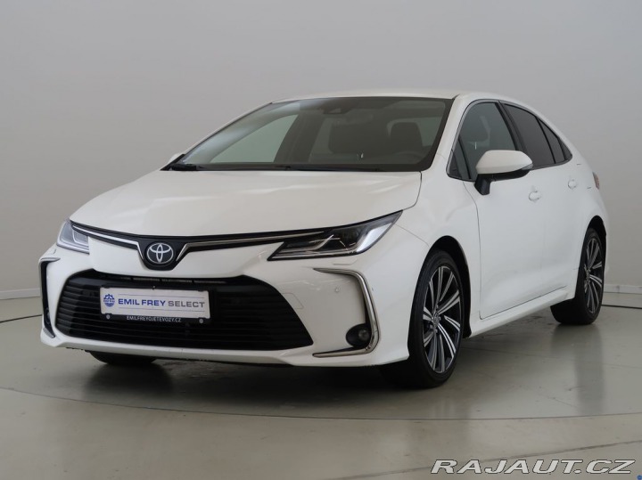 Toyota Corolla 1.5,92KW,Style,CZ,1Maj 2022