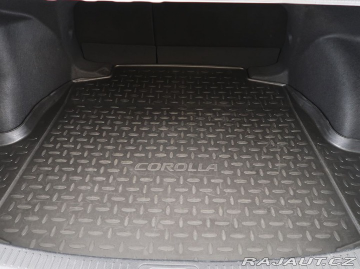 Toyota Corolla 1.5,92KW,Style,CZ,1Maj 2022