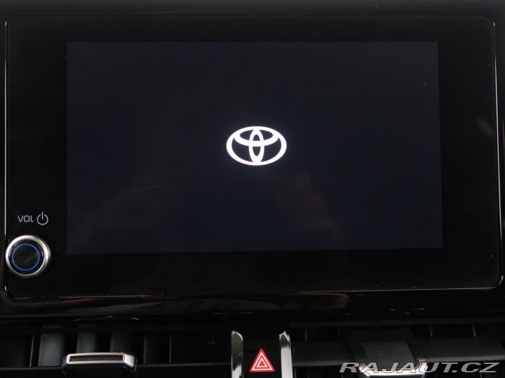 Toyota Corolla 1.5,92KW,Style,CZ,1Maj 2022