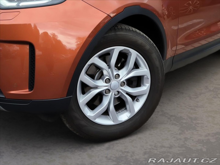 Land Rover Discovery 3,0 Si6 SE  5 2017