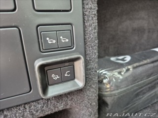 Land Rover Discovery 3,0 Si6 SE 5 2017