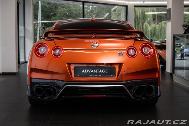 Nissan GT-R R35 BOSE 2018