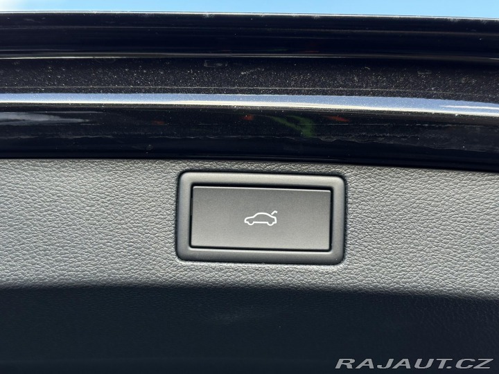 Škoda Scala 1.0TSi 116PS LED V.Cockpi 2026