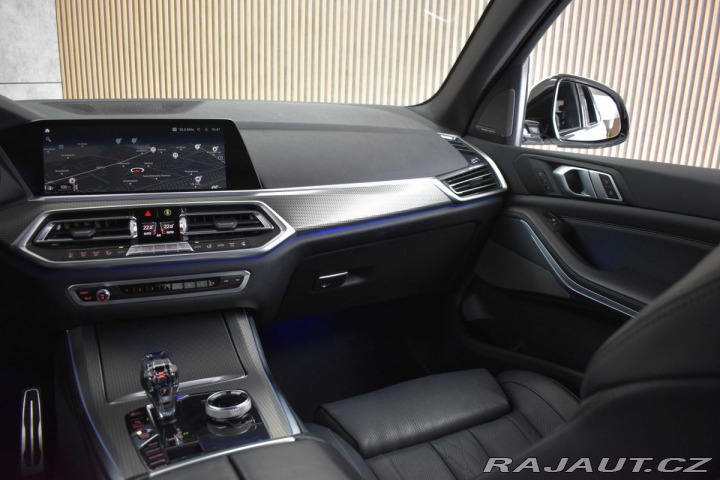 BMW X5 xDrive30d REZERVACE 2019