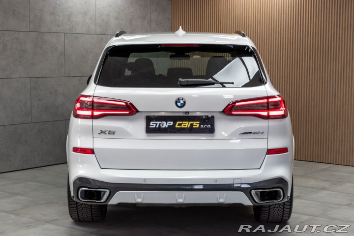 BMW X5 xDrive30d REZERVACE 2019