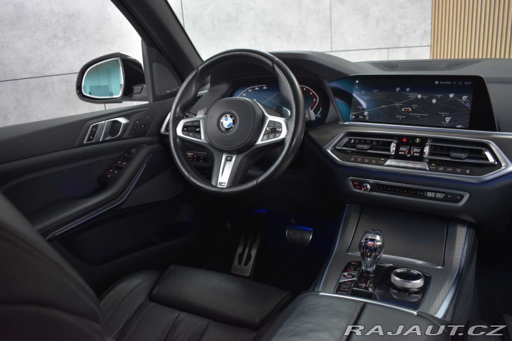 BMW X5 xDrive30d REZERVACE 2019