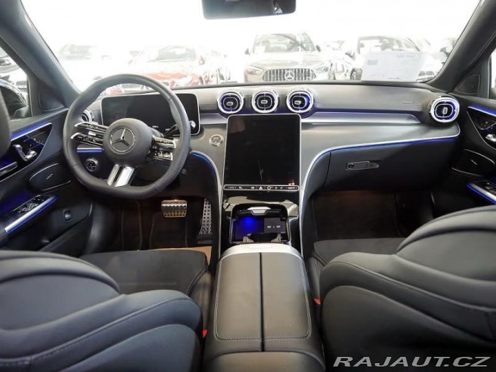 Mercedes-Benz C 300 4Matic AMG PANO 360 D 2025