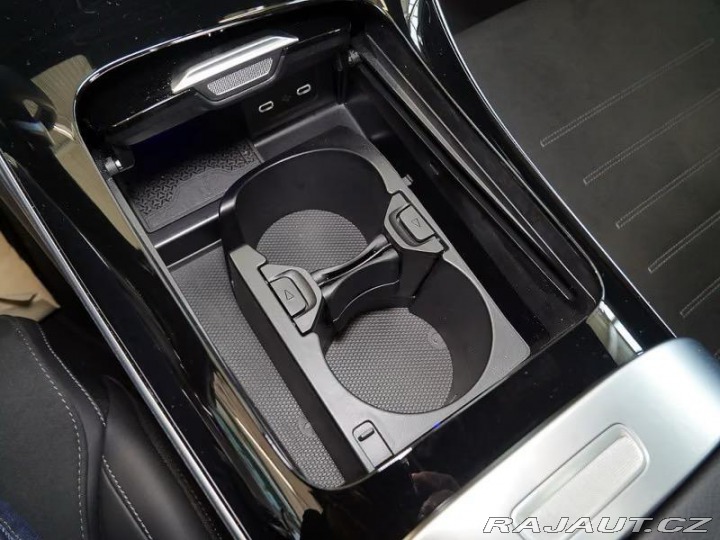 Mercedes-Benz C 300 4Matic AMG PANO 360 D 2025
