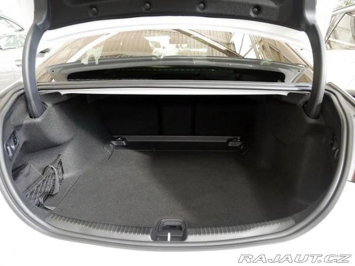Mercedes-Benz C 300 4Matic AMG PANO 360 D 2025