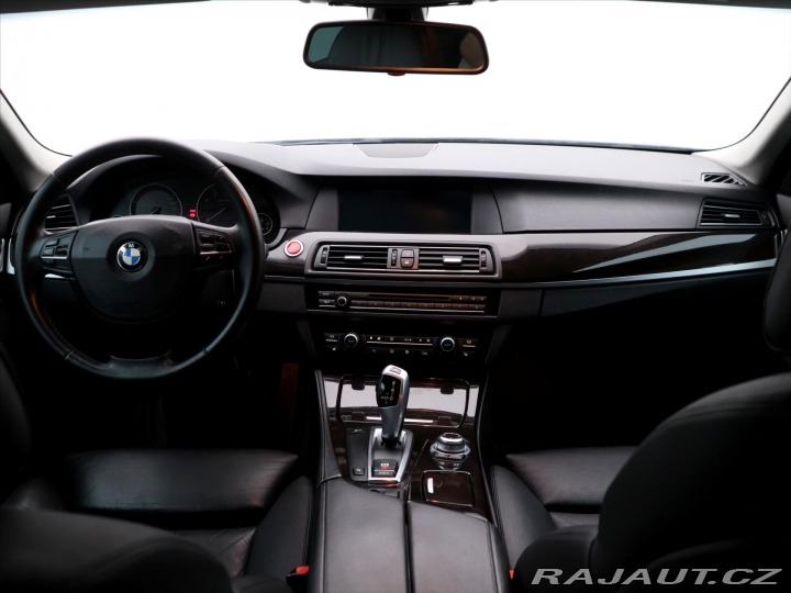 BMW 5 3,0 535i 225kW Aut.klima 2010