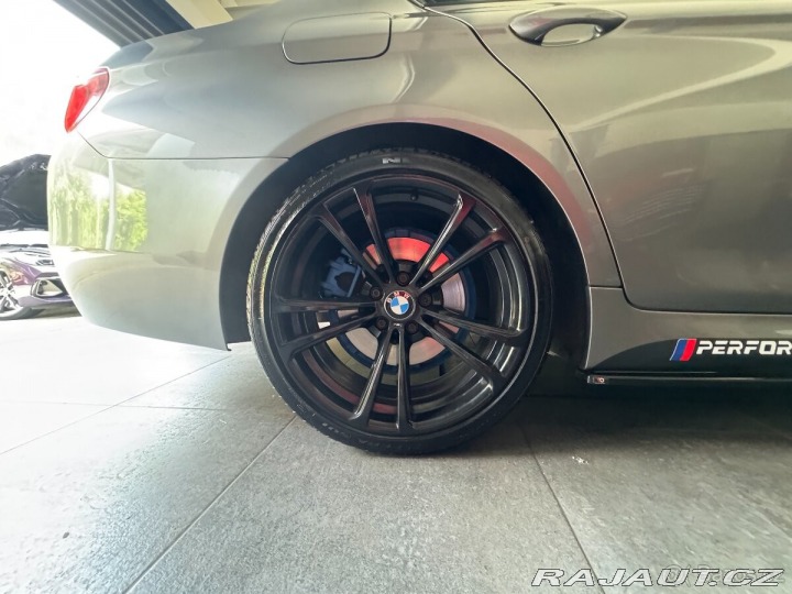 BMW 5 2,0 F10 520D 2011