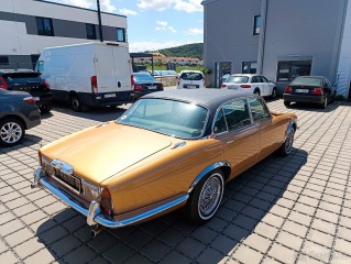 Jaguar XJ 5,3   12