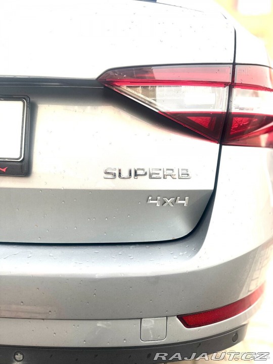 Škoda Superb 2,0   nová STK, 4x4 TDi 1 2015