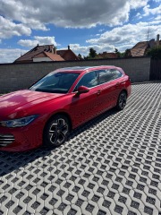 Volkswagen Passat Variant 2,0   B9 TDI (110