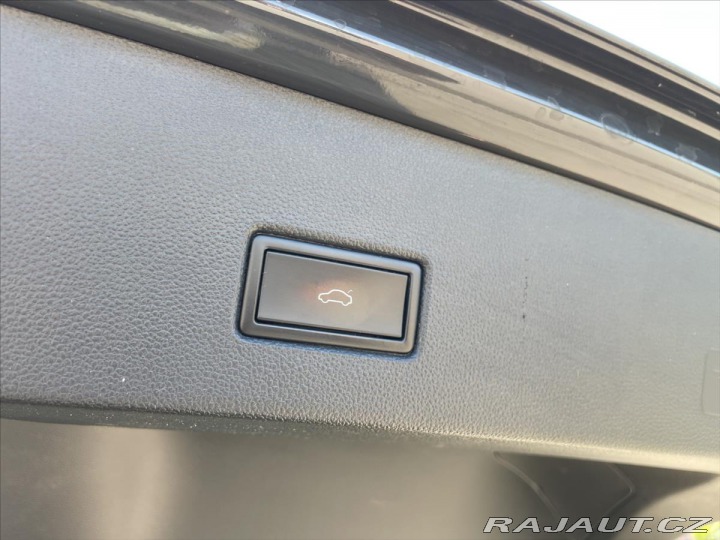 Volkswagen T-Roc 1,5 TSi 110 kW DSG*Highli 2019