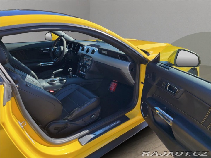 Ford Mustang 5,0 V8 GT Manuál*ČR*32.80 2017