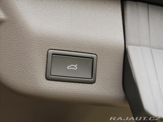 Volkswagen Multivan 2,0 TDI DSG Long Style 7- 2026
