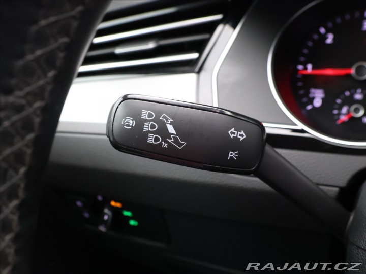 Volkswagen Passat 2,0 TDI 110kW Business Co 2020