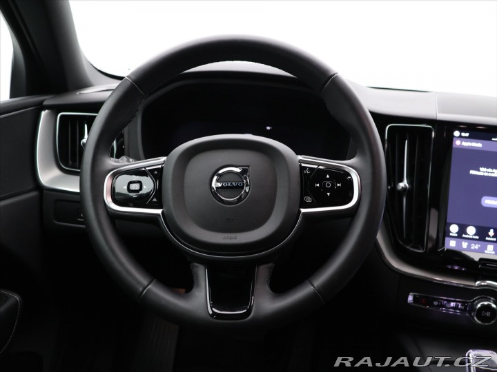 Volvo XC60 2,0 B5 AWD Plus Black Ed. 2024