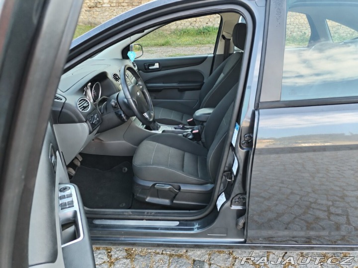 Ford Focus 1,8 BENZÍN 92 kW – ROK 2010