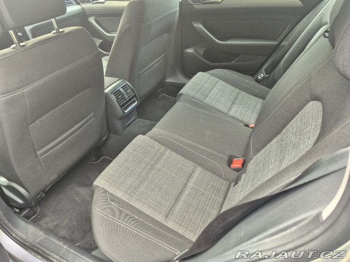 Volkswagen Passat 2,0 110KW r 2022 Busine 2022