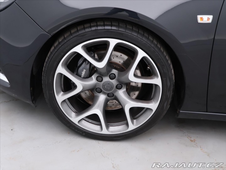 Opel Astra 2,0 T 206kW OPC Black Edi 2016