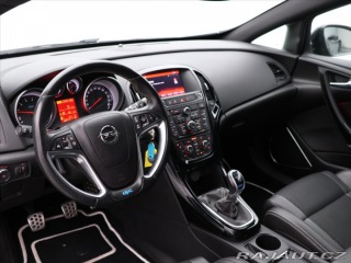 Opel Astra 2,0 T 206kW OPC Black Edi 2016