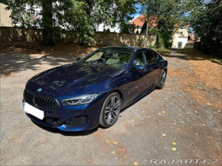 BMW 8 840i 1800