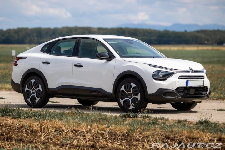 Citroën Ostatní modely C4 X 1,2 BENZIN, 2026 2026
