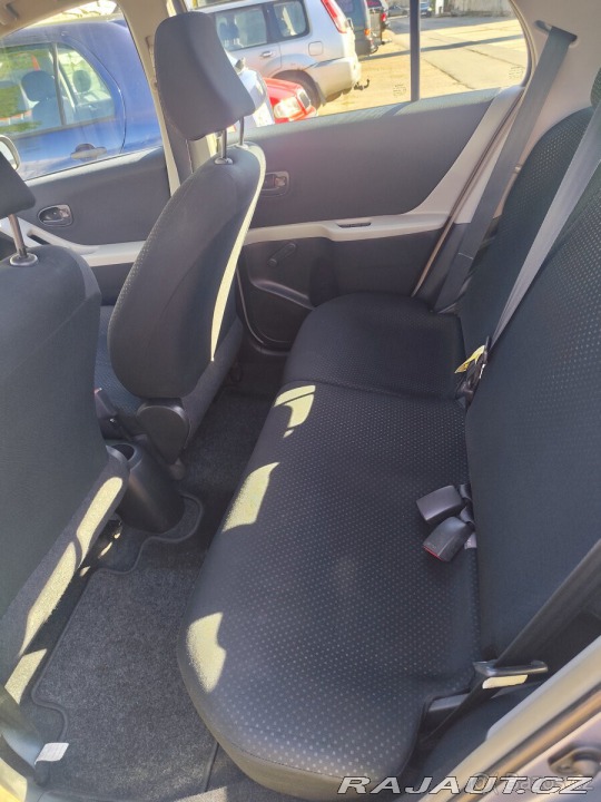 Toyota Yaris 2010 2010