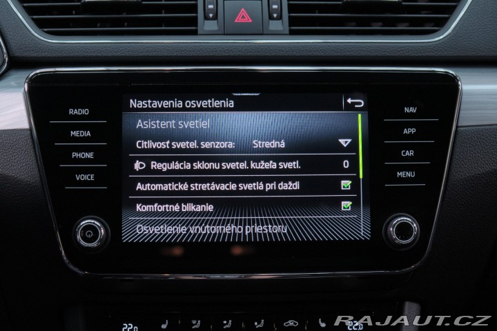 Škoda Superb 2.0TDI 147kW AT7 2022