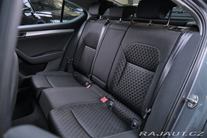 Škoda Superb 2.0TDI 147kW AT7 2022