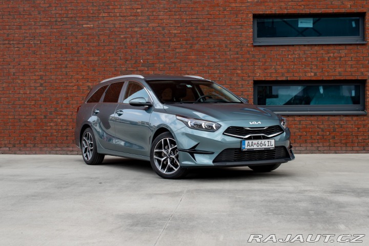 Kia Ostatní modely Ceed SW Ceed SW 1.5 T-GDi/ GOLD 2025