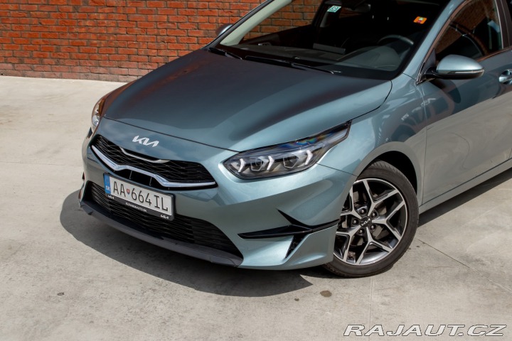 Kia Ostatní modely Ceed SW Ceed SW 1.5 T-GDi/ GOLD 2025
