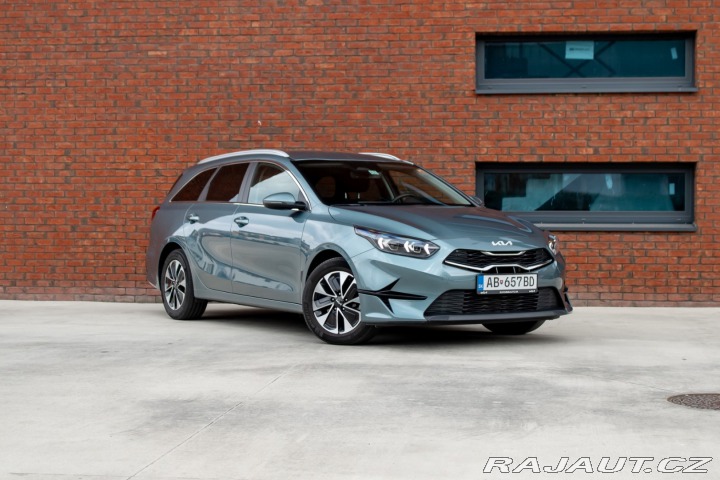 Kia Ostatní modely Ceed SW Ceed SW 1.5 T-GDi/ GOLD/ 2025
