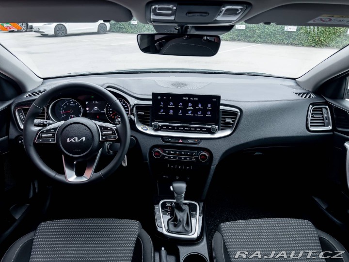 Kia Ostatní modely Ceed SW Ceed SW 1.5 T-GDi/ GOLD/ 2025