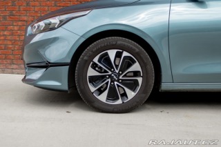 Kia Ostatní modely Ceed SW Ceed SW 1.5 T-GDi/ GOLD/ 2025