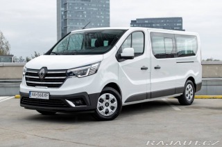 Renault Trafic Blue dCi 150/ Parkovacia