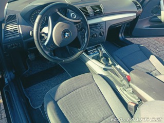 BMW 1 118i Hatchback 2010