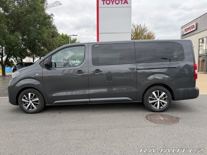 Toyota ProAce Verso L2 2.2D 8AT Family Execut 1800