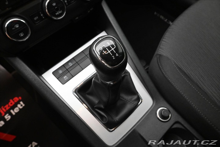 Škoda Octavia 1,6 TDI 81kW tažné nová S 2015