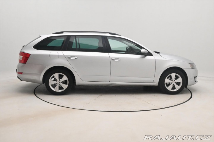 Škoda Octavia 1,6 TDI 81kW tažné nová S 2015