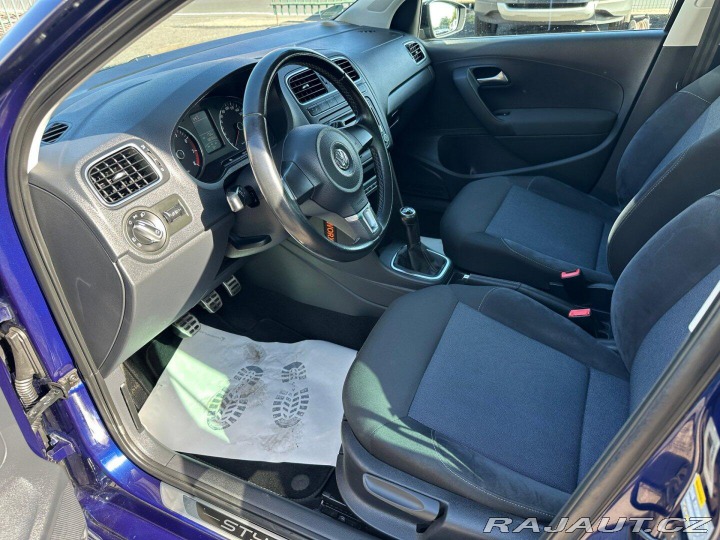 Volkswagen Polo 1,4 16v Style 2012