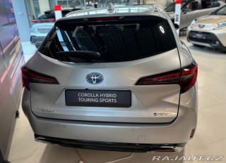 Toyota Corolla TS Style 1,8 Hybrid 140 - 1800