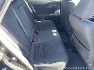 Toyota Auris 1,8 E-CVT Hybrid CZauto 1 2015