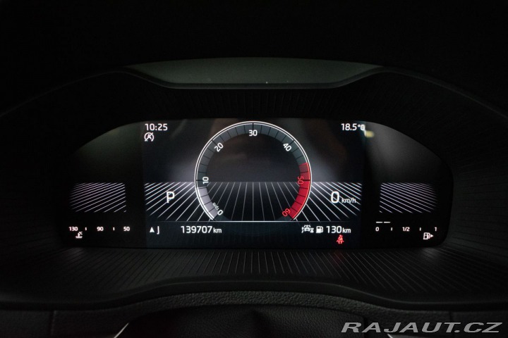 Škoda Karoq 2.0 TDI DSG*ACC*KAMERA*DP 2023