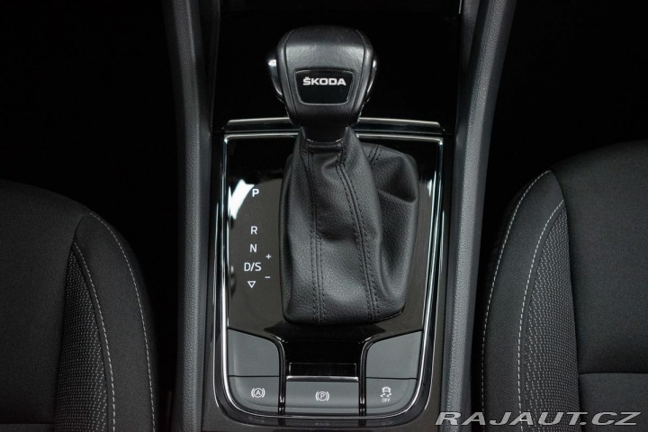 Škoda Karoq 2.0 TDI DSG*ACC*KAMERA*DP 2023