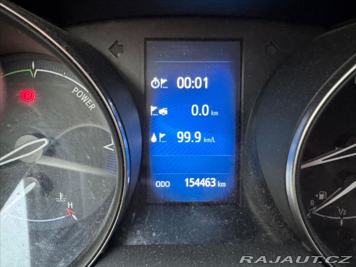 Toyota C-HR 1,8 i 72kw Hybrid e-CVT 2018