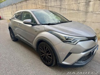 Toyota C-HR 1,8 i 72kw Hybrid e-CVT 2018