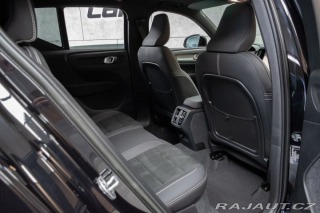 Volvo XC40 B4 AWD ULTIMATE BRIGHT*ČR 2023